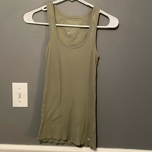 S olive green American Eagle tank - Picture 1 of 5